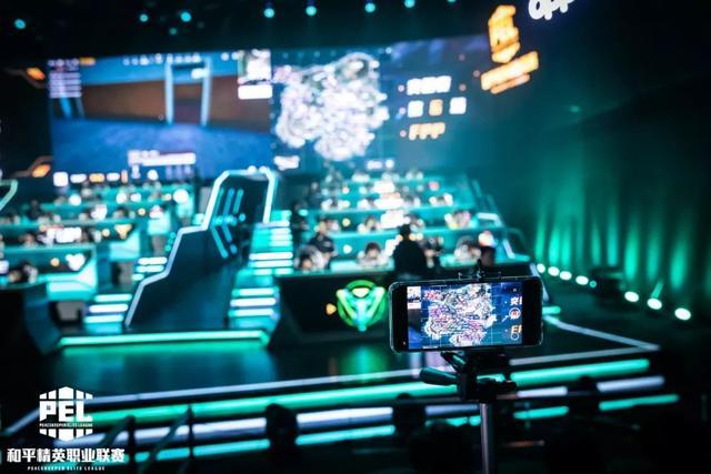 战中破门 战中破门