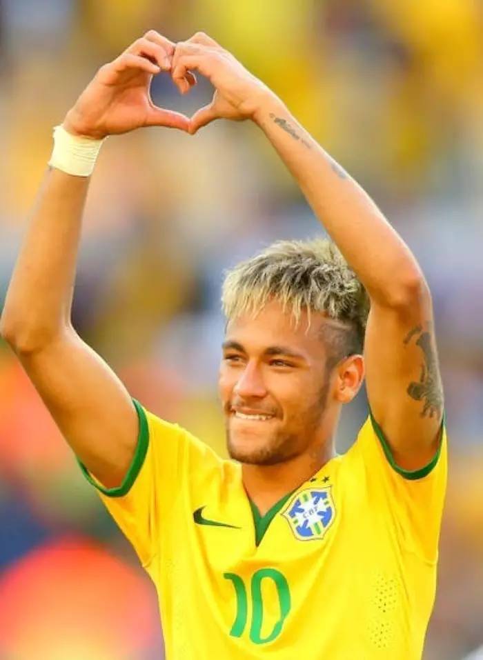 而是马刺在 而是马刺在